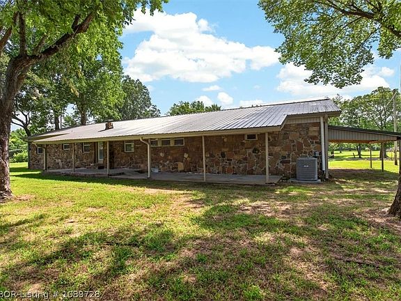4th image of 41183 Morris Creek Rd