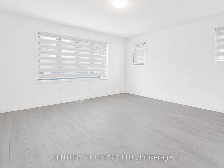 131 Blue Forest Cres — Photo 26