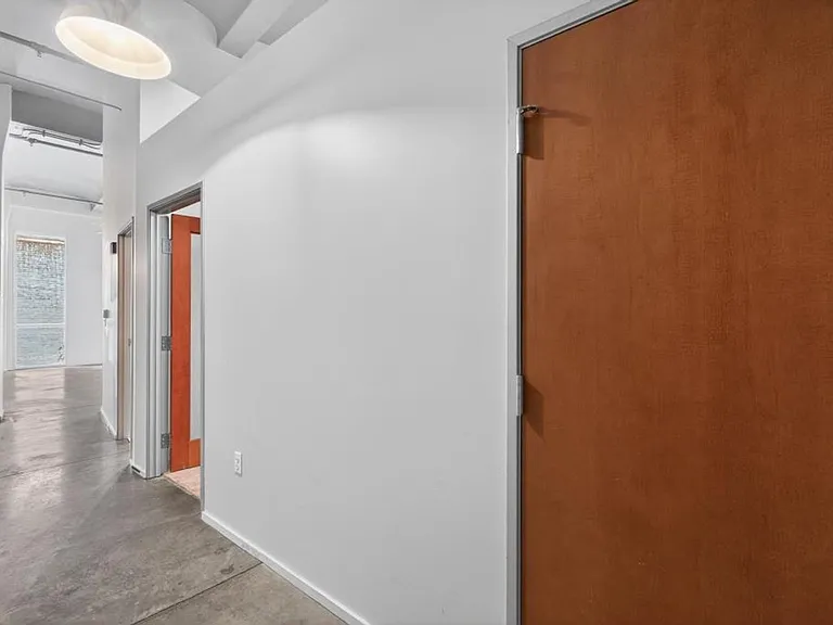 1136 Washington Ave #611 — Photo 10