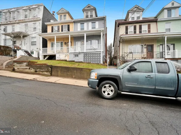 320 Spring Garden St, Pottsville, PA 17901