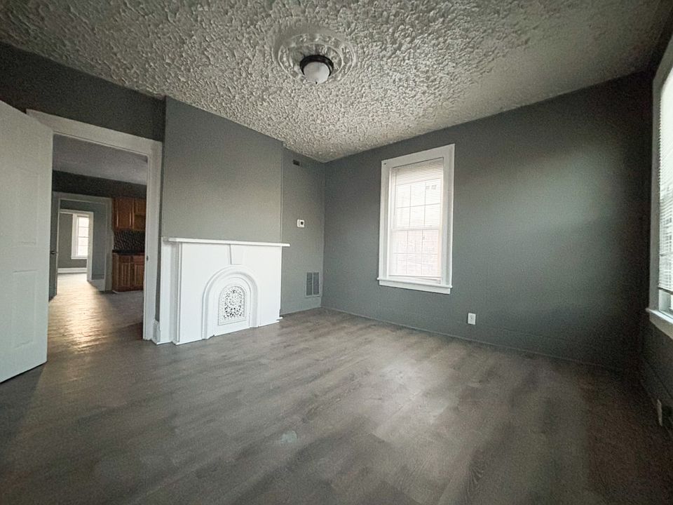 1st image of 463 Lafayette St #2S
