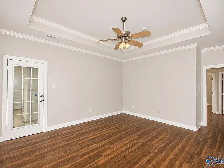 103 Tudor Pl — Photo 18