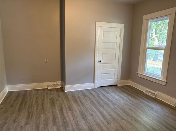 2016 E Capitol Ave