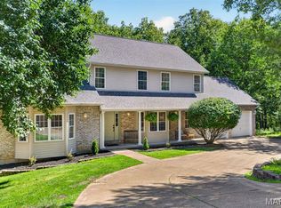 5012 Oak Bluff Dr, High Ridge, MO 63049