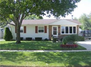 2218 Deborah Dr SW, Cedar Rapids, IA 52404