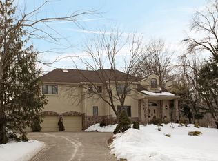 11 Tillman Ct, Bridgewater, NJ 08807