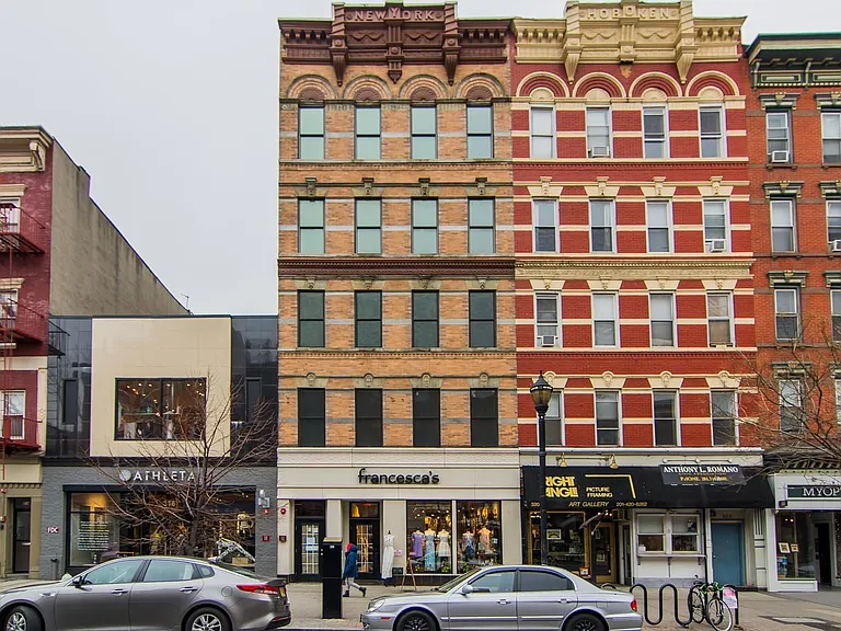 318 Washington St #4R — Photo 2