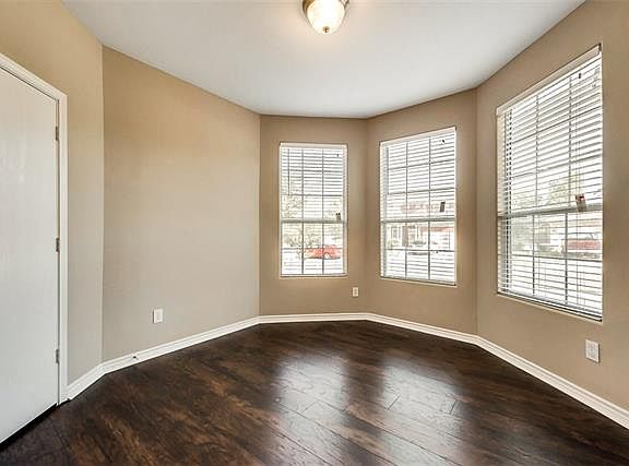 5th image of 2113 Windsor Farms Dr