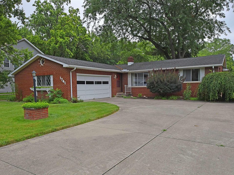 1st image of 1741 Reckeweg Rd