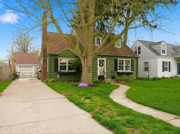 1621 Randallia Dr, Fort Wayne, IN 46805