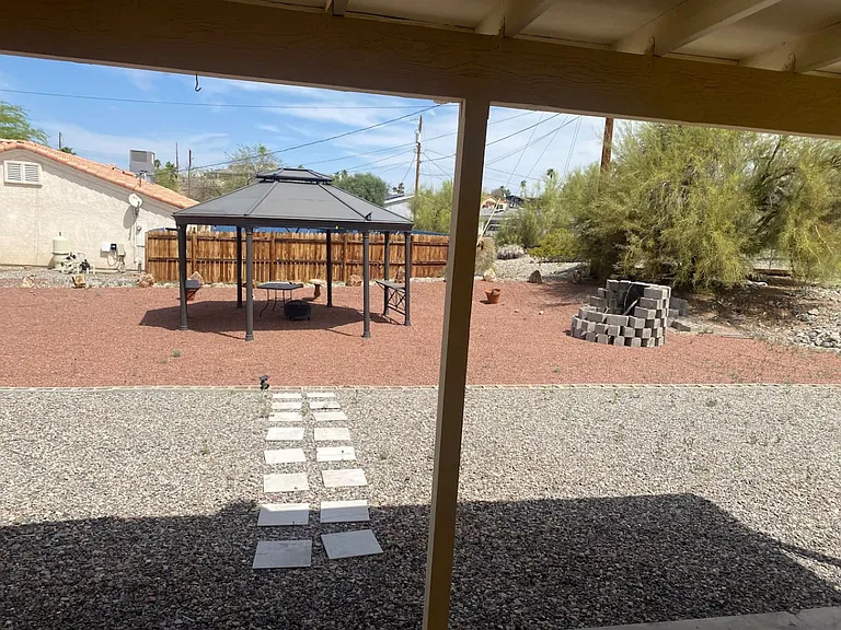1815 Palo Verde Blvd S — Photo 21