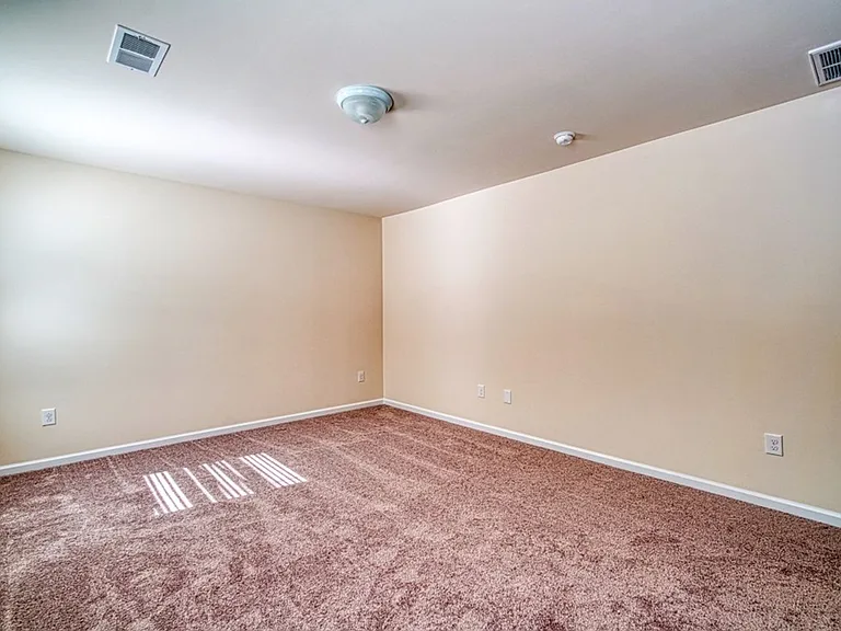 572 Millsgate Cir — Photo 25