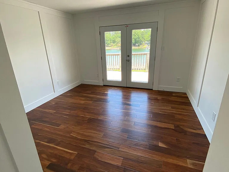 Guest Room #1. Private Doors to Back Deck.