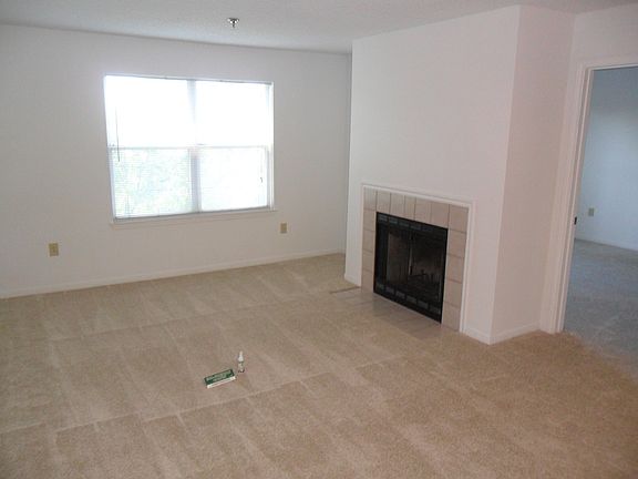 3rd image of 403 W Vermont St APT 463