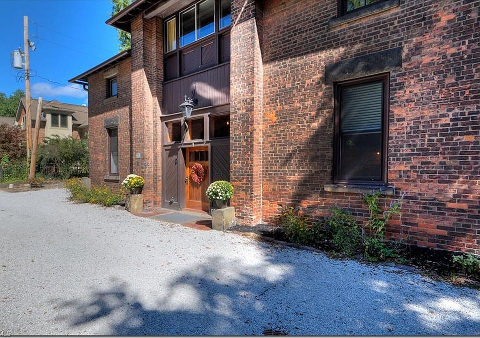 1st image of 3 Herrick Mews