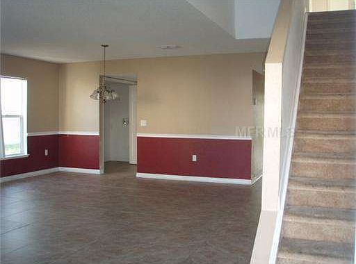 2nd image of 1860 Emily Dr