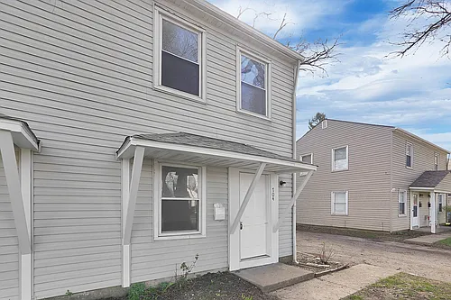 702 S Hamilton Rd #1 Photo 1