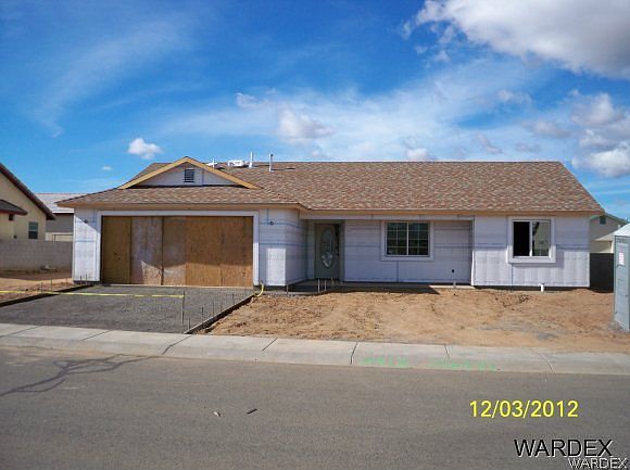 1st image of 3913 N DIAMOND Drive