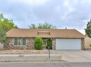 6230 Flor Del Sol Pl NW, Albuquerque, NM 87120