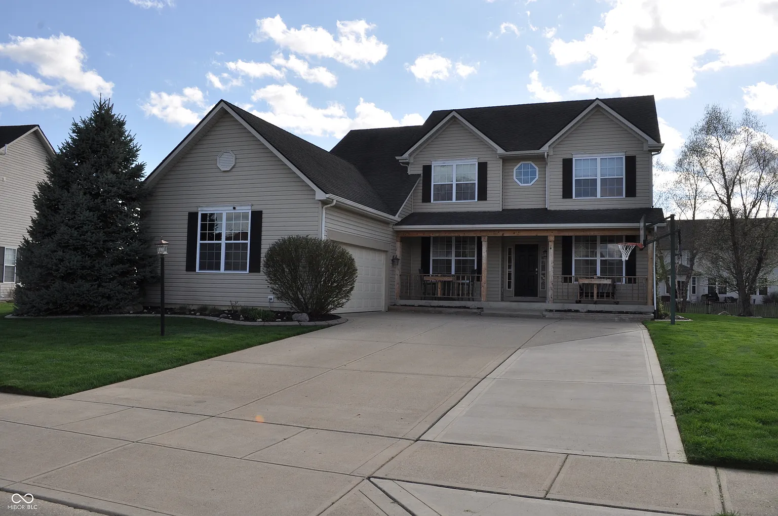 2142 Seneca Ln photo 1