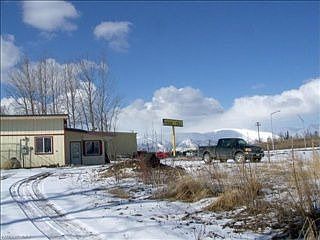 3rd image of 2000 E Industrial Dr