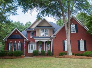 422 Chippendale Ln, Boiling Springs, SC 29316