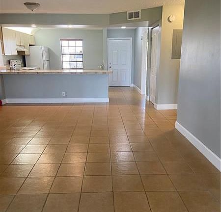 5th image of 1400 NW 45th St