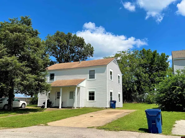 219 E Hillcrest Rd, Mountain Home, AR 72653