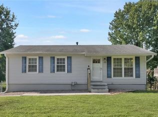 5406 Cranberry Hill Cir, Saint Joseph, MO 64503