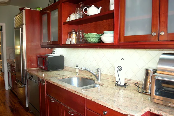 Sold by Landmarc Group | media 30