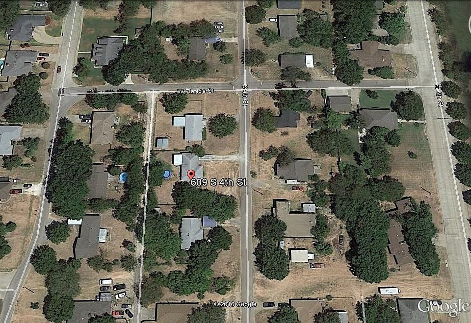 1st image of 609 S 4th St