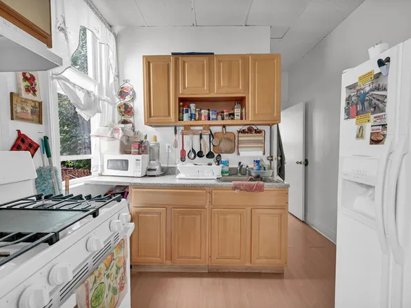 509 Monastery Place image 11 of 50