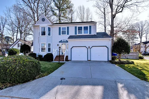 802 Marquette Ct Photo 1