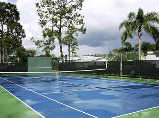 19124 SW Meadow Brook Ct, North Fort Myers, FL 33903