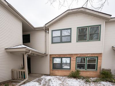 990 Kensington Trl APT 202, Eagan, MN, 55123