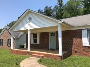 211 Collinswood Ln, Greensboro, NC 27405