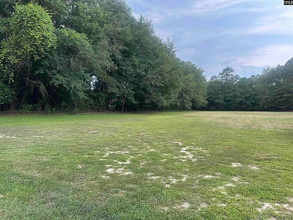 2nd image of 8 Pine Top Rd