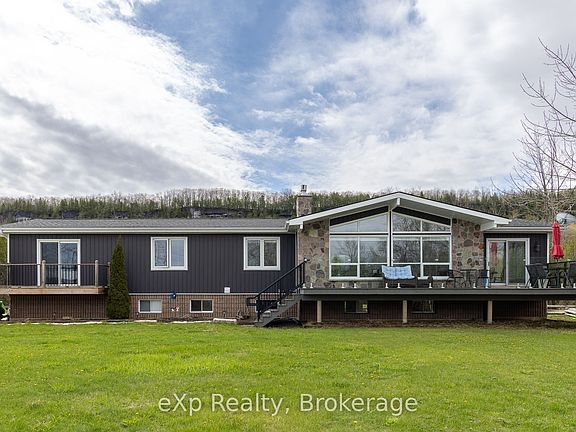 3rd image of 502754 Grey Ave #1