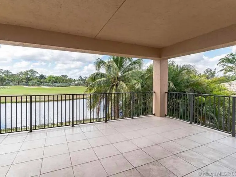 1831 Waldorf Dr — Photo 14