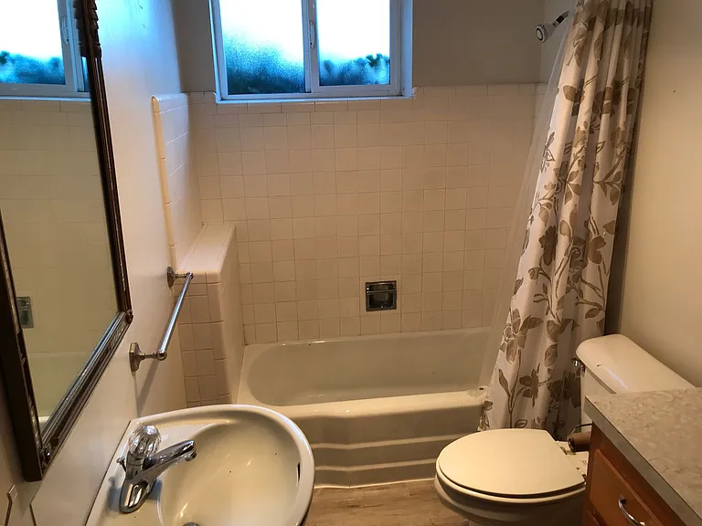 2818 S 450 W — Photo 14