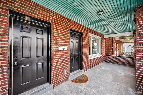 4412 Vine St Photo 1