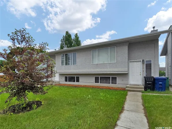 209 Hedley STREET S, Saskatoon, SK S7N 1Z9