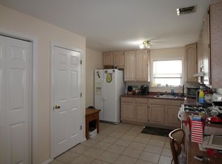 1317 Cayuga Ave FLOOR 2, Bellmore, NY 11710