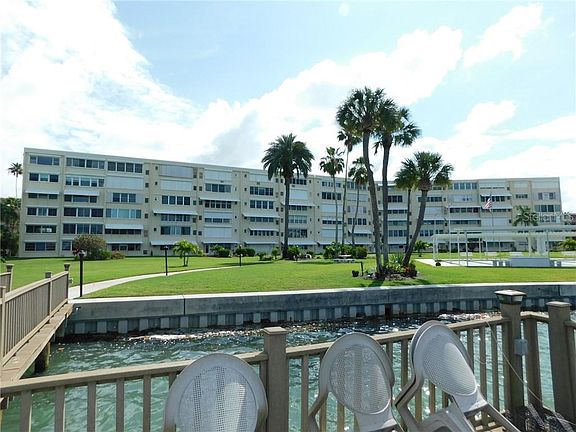 5th image of 1868 Shore Dr S APT 406
