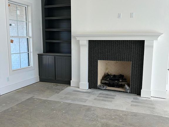 2nd image of 375 Wellstone Pl