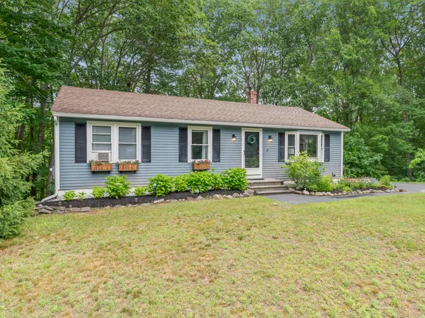 5 Running Brook Drive, Sanford, ME 04073