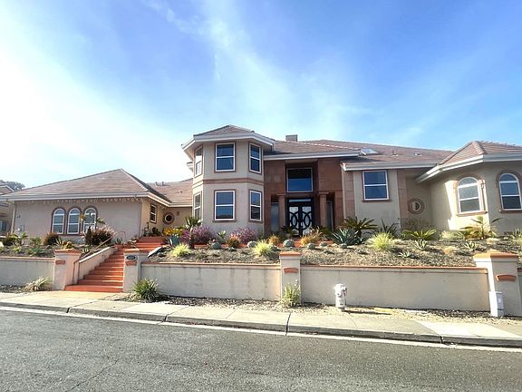 2nd image of 1034 Turquoise Dr