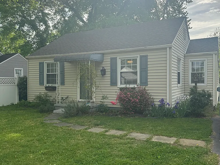 3926 Briargate Ave — Photo 3