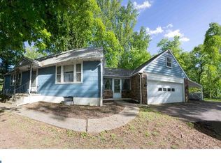 3 Skunk Hollow Rd, Chalfont, PA 18914