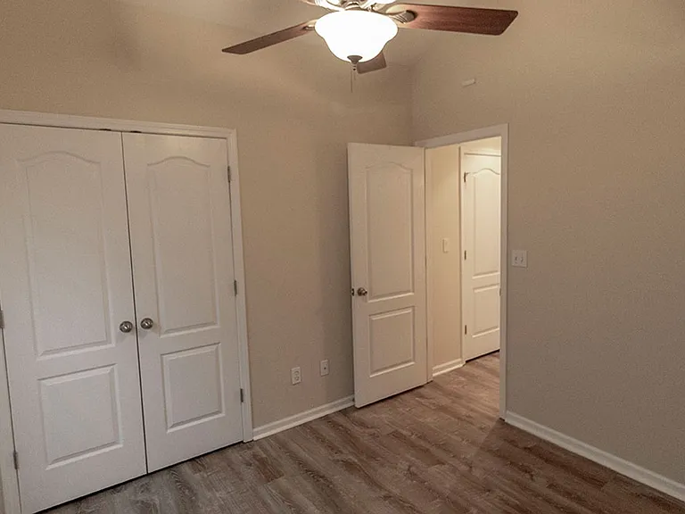 4203 Spring Cress Dr — Photo 22